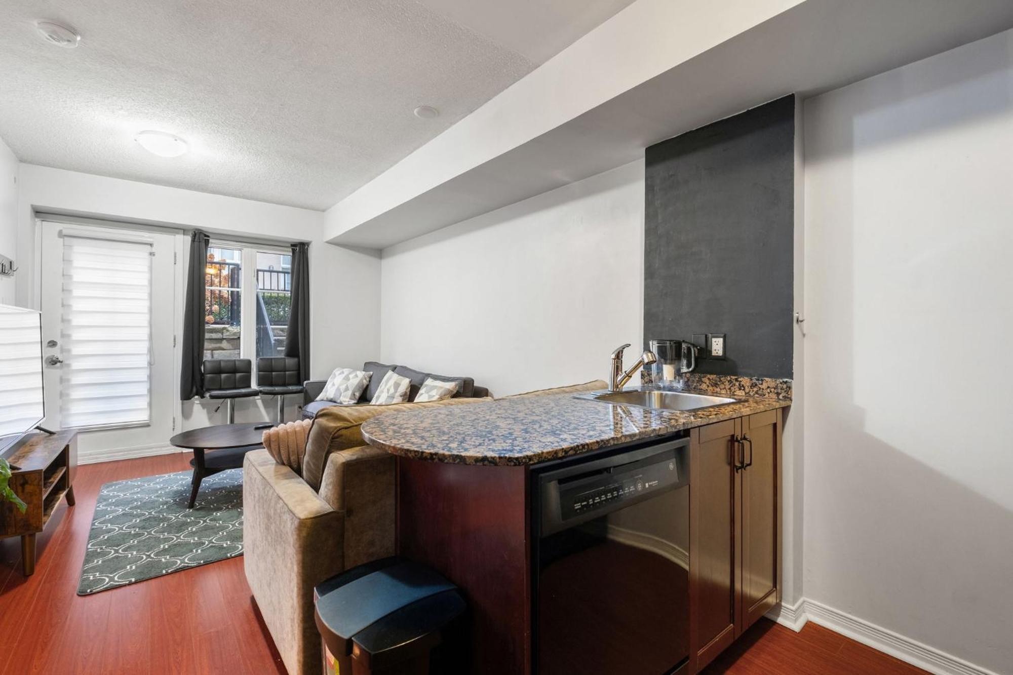 Liberty Village Townhouse 토론토 외부 사진